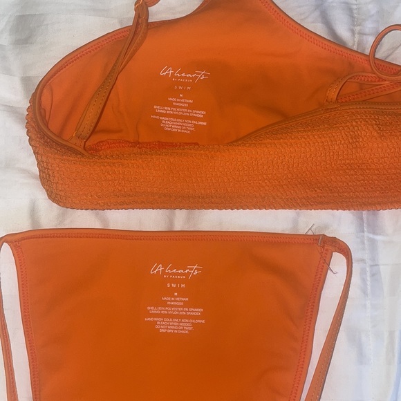 Orange bikini - Picture 4 of 5